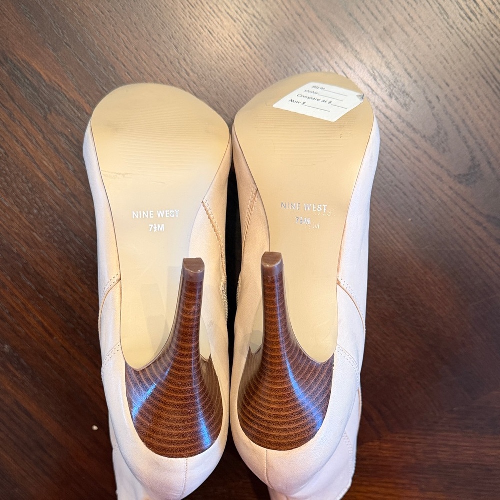 Nine West Ivory Leather Stiletto Ankle Booties NWT Size 7.5 Zip Heel Boots - Picture 12 of 13